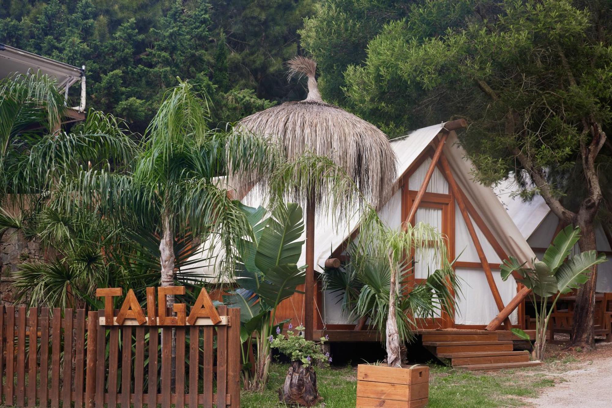 Hotel Taiga Tarifa Punta Paloma Exteriér fotografie
